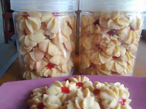 Putra Putri Cookies 1