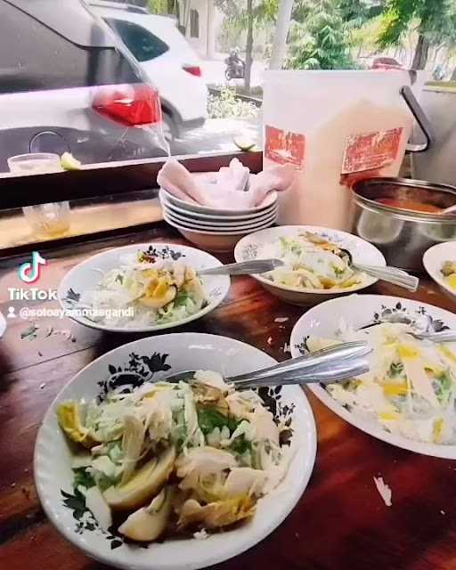 Soto Ayam Mas Gandi 8