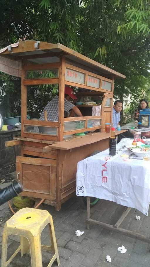 Soto Madura Cak Yusuf Gayungsari 6