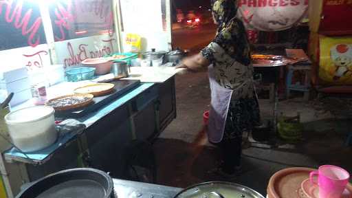 Martabak & Terang Bulan Mawar 4