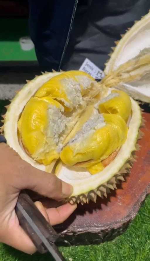 Eten Durian 1