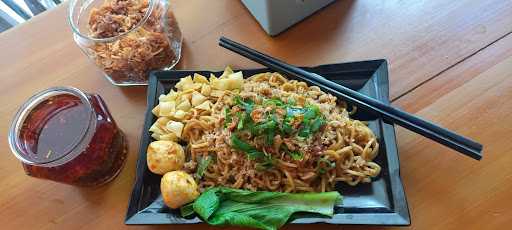 Cafe Mie Level Notoyudan, Show Mie The Way_Mie Level Berkah Notoyudan (Mie Level-Dimsum-Pangsit-Bakso) 4