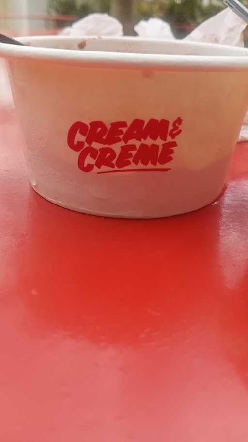 Cream & Creme 3