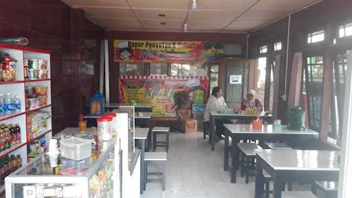 Dapur Penyetan & Kelontong Mbak Lia 6