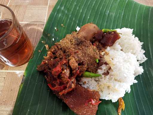 Gudeg Legenda (Mbak Aan) ( ꧋ꦒꦣꦒꦊꦒꦤꦝ(ꦩꦧꦏꦄꦄꦤ)) 3