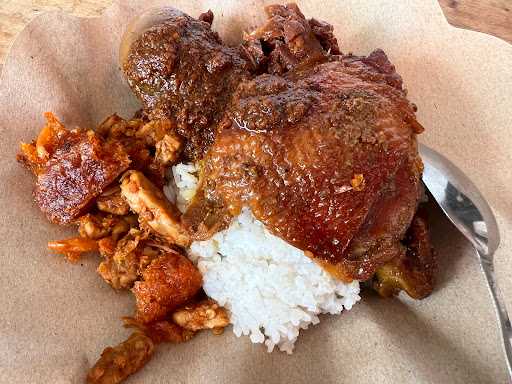 Gudeg Yu Djum - Pasar Kembang 9