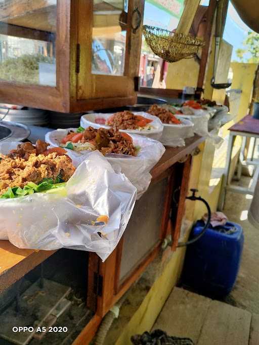 Mie Ayam Bakso Surasa 3