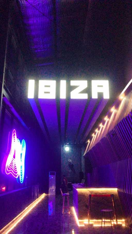Ibiza Club Surabaya 6