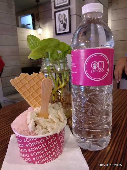 Oh Gelato Cafe 1