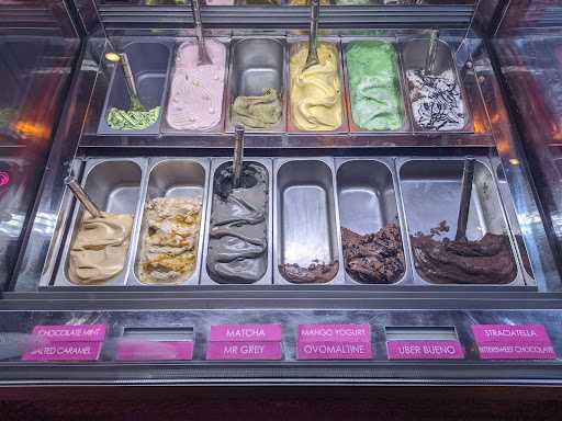 Oh Gelato Cafe 8