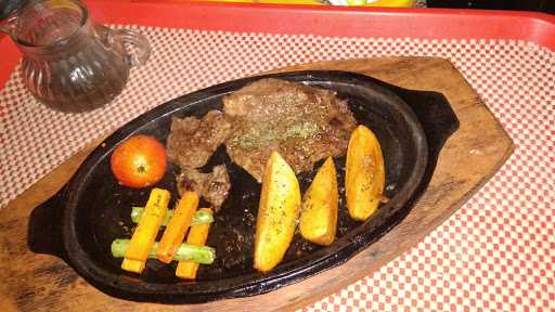 Steak Surabaya 8