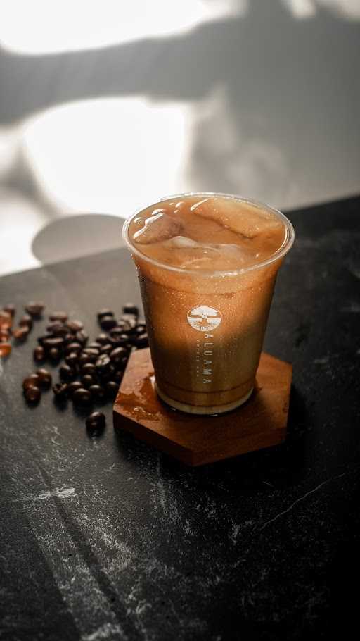 Aluama Coffee Bar 10