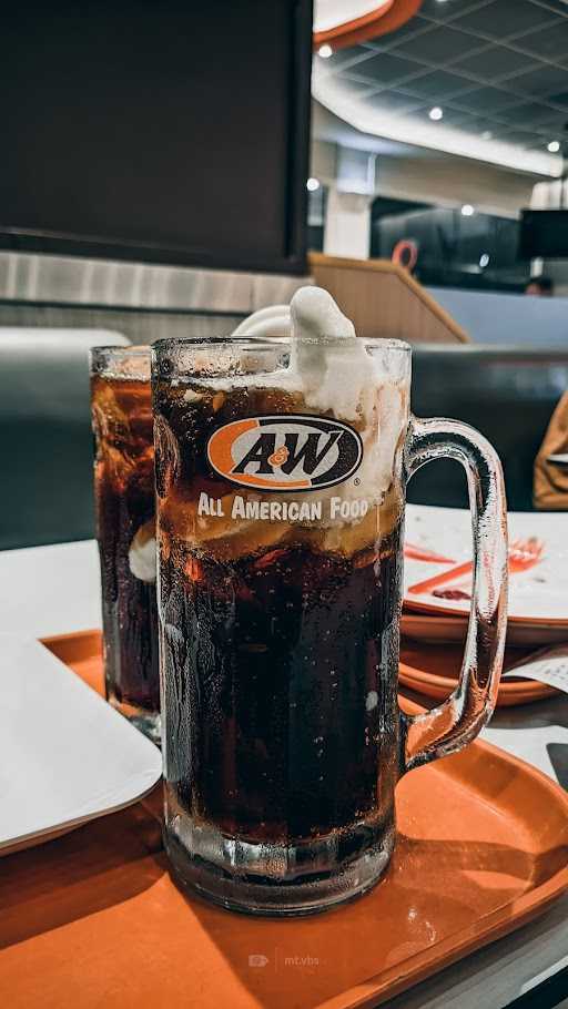 A&W Restaurants - Wijaya Kusuma 5