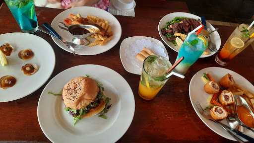 Baron Ndut'S Steaks&Burger Genteng 7