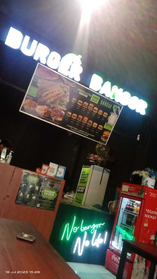 Burger Bangor Genteng 8