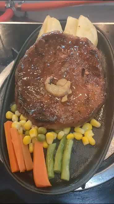 Cuan Steak Surabaya - Yos Sudarso 7