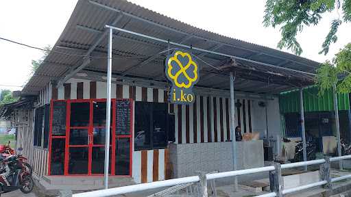 Iko Cafe 10