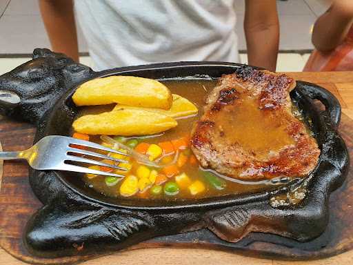 Kampoeng Steak 9