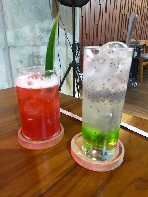 Pepper Lime Resto 9