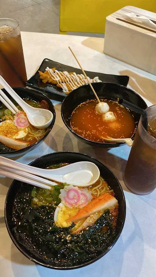 Ramen Level Up - World Trade Center 10