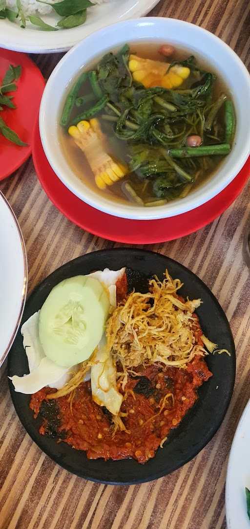 Warung Bu Kris - Kayon 7