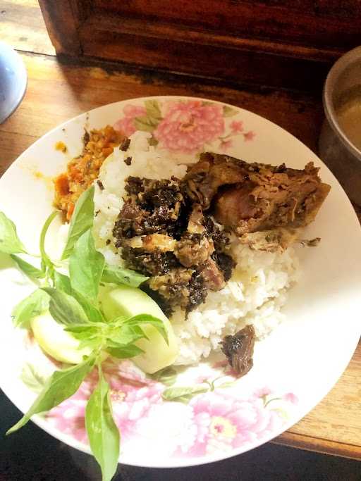 Warung Nasi Bebek Krengsengan Thr 5