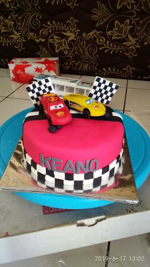 Khalif Cake 3