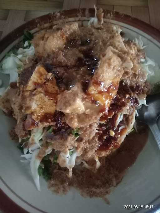 Lontong Campur Lek Mi 5