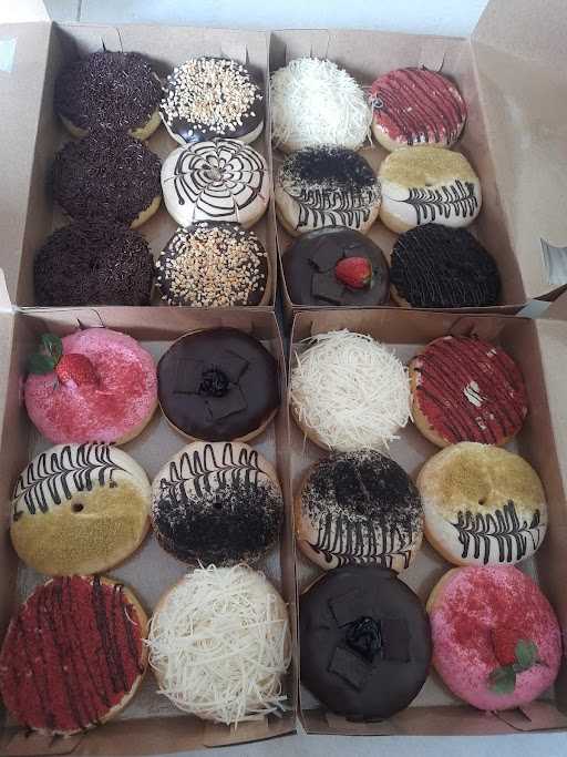 Donat Kayla 10