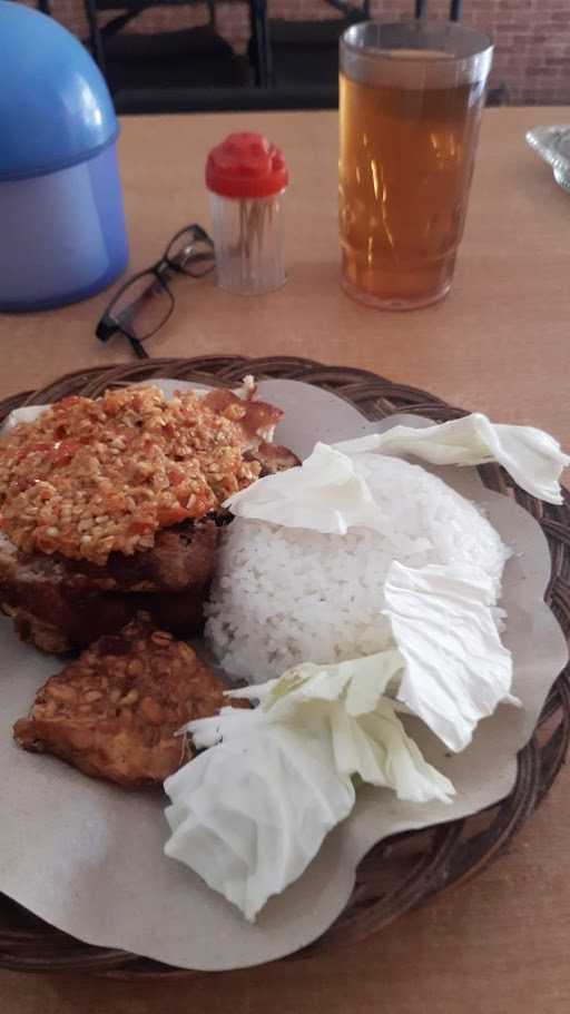 Ayam Gepuk Damkar 7