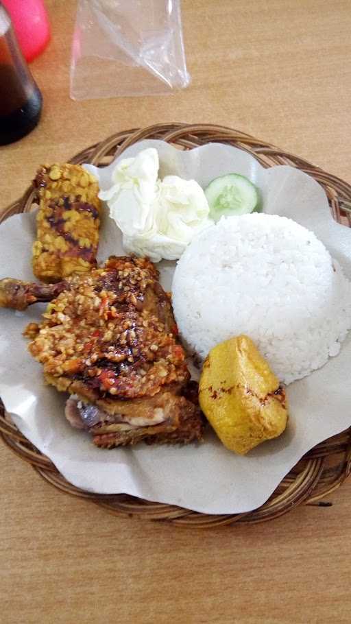 Ayam Gepuk Damkar 2