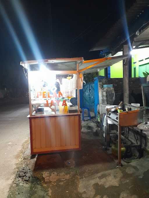 Martabak Pelangi Jaya 4