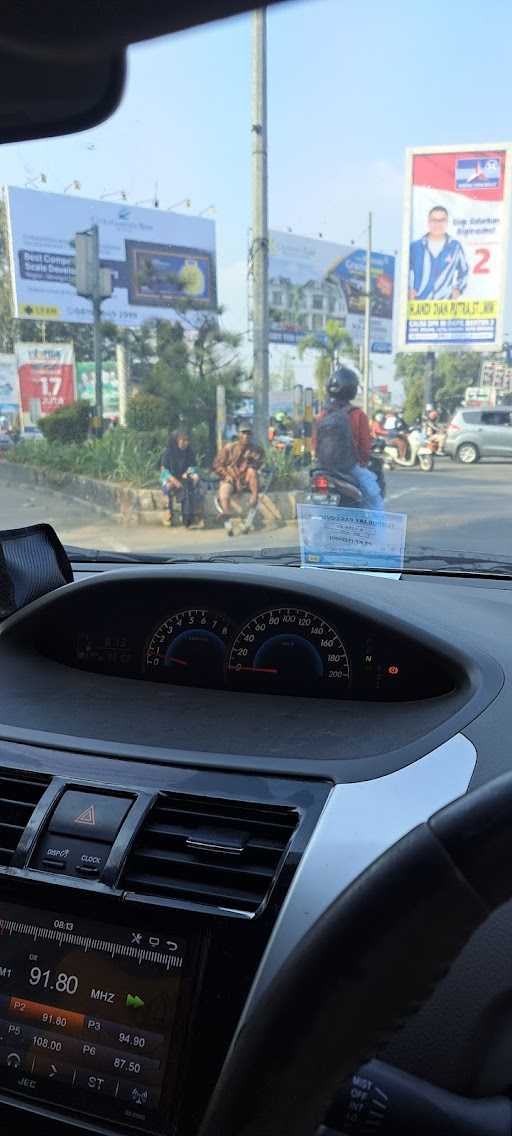 Nasi Uduk Pagi Ibu Sohanah 8