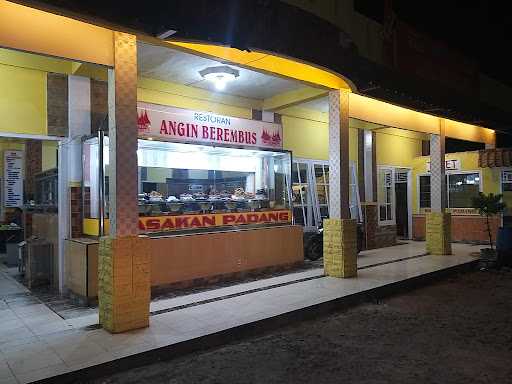 Rumah Makan Angin Berembus 8