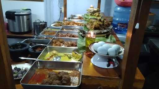 Warung Nasi Parasmanan Mang Yayat 5