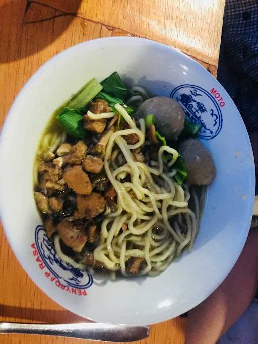 Bakso & Mie Ayam 8