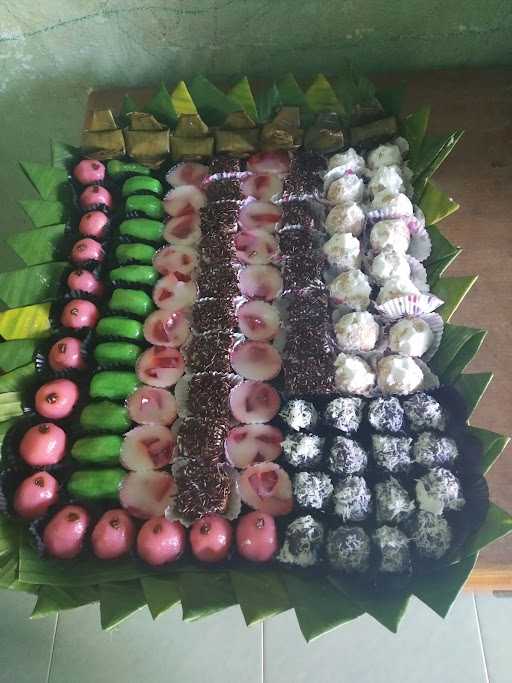 Izha Kue 1