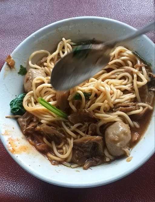 Bakso Sangrila 2 Gerung 6