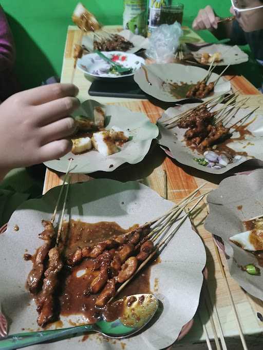 Sate Kelinci Pak Man 2