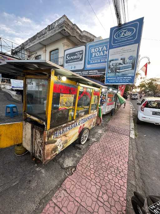 Martabak Telor & Terang Bulan 95 6