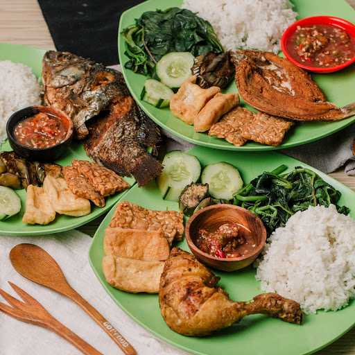 Warung Nasi Tempong Mbak Rida 2