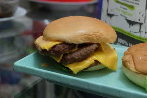 Burger Bangor Cungking Banyuwangi 3