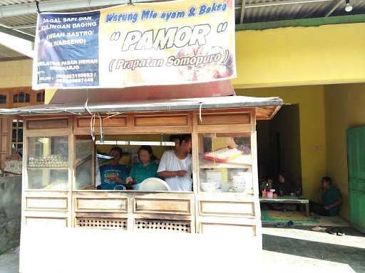 Bakso & Mie Ayam Pamor 9