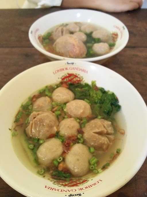 Bakso & Mie Ayam Pamor 5