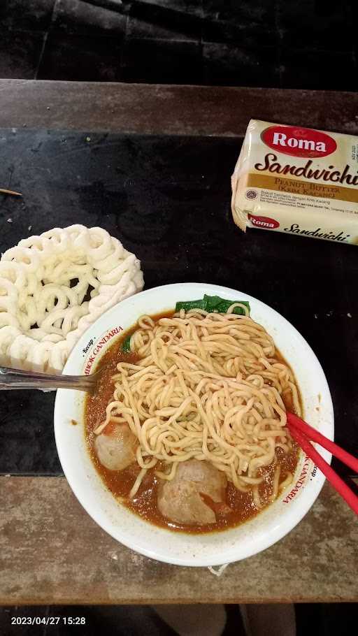 Bakso & Mie Ayam Pamor 4