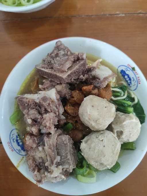 Mie Ayam Dan Bakso Raksasa 5