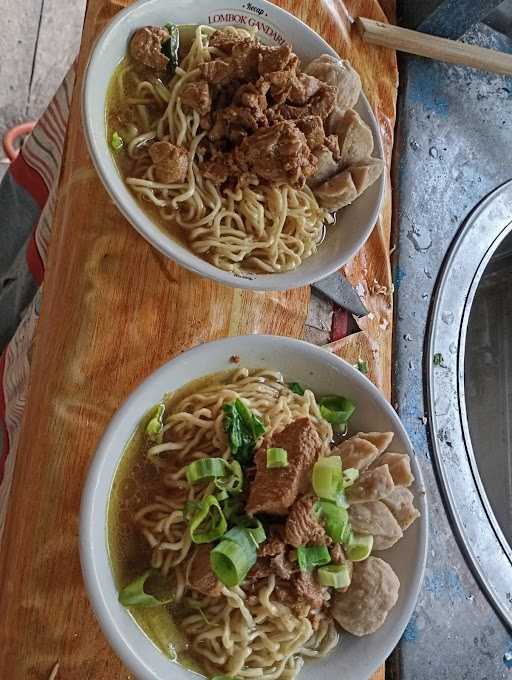 Mie Ayam Bakso Lek Toro 6