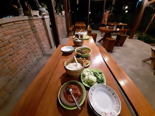 Ayam Kesrut Warung Godong 3