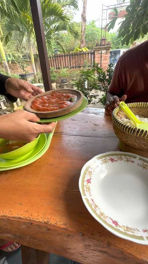 Ayam Kesrut Warung Godong 1