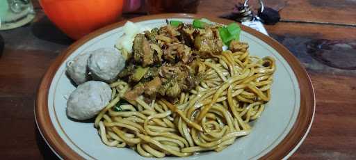 Mie Ayam & Bakso Utomo 7